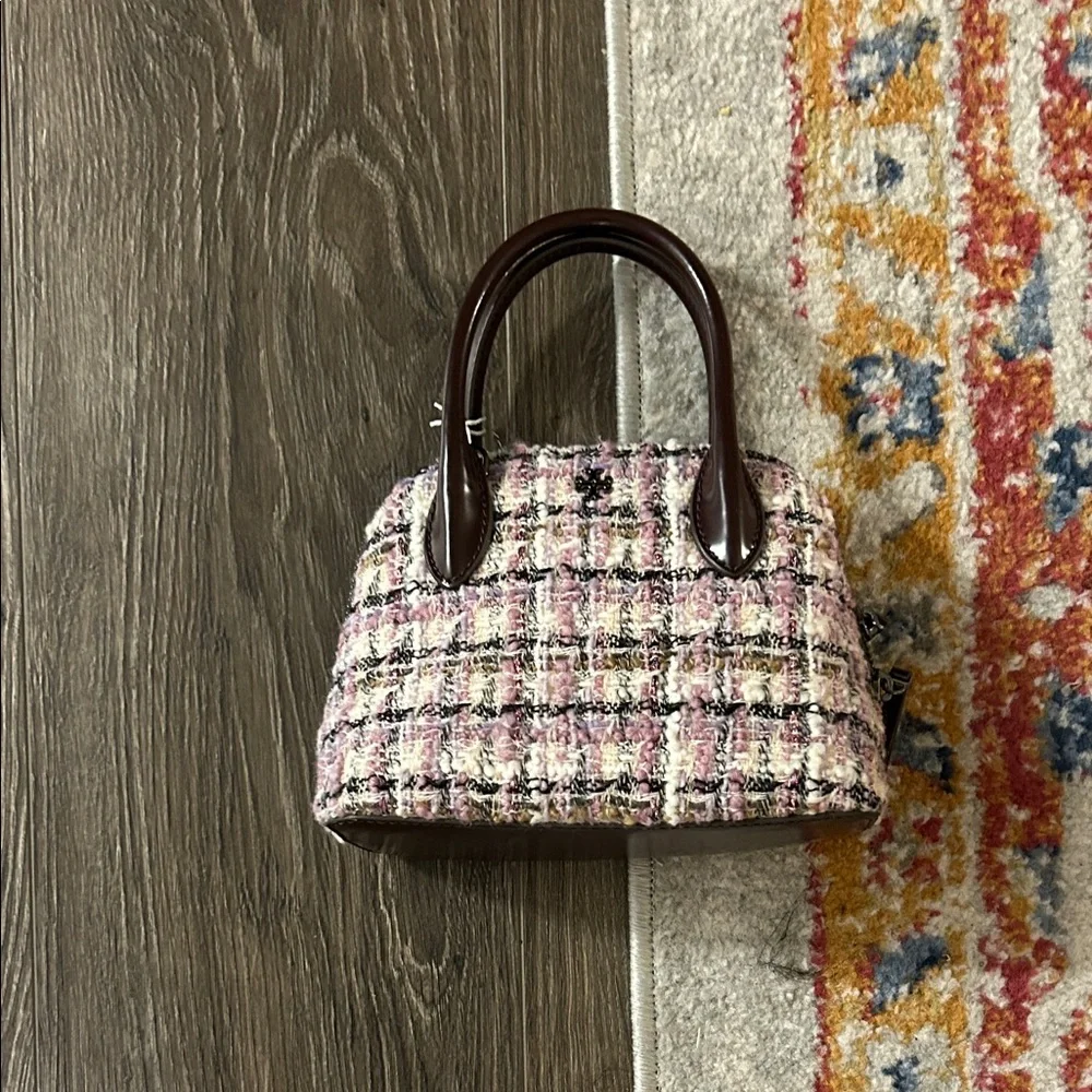 Tory Burch compact tweed
